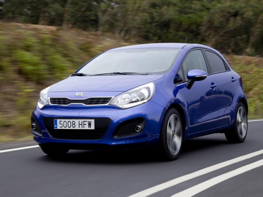  Kia Rio 5-Door 2011 года  (фото 1 из 30)